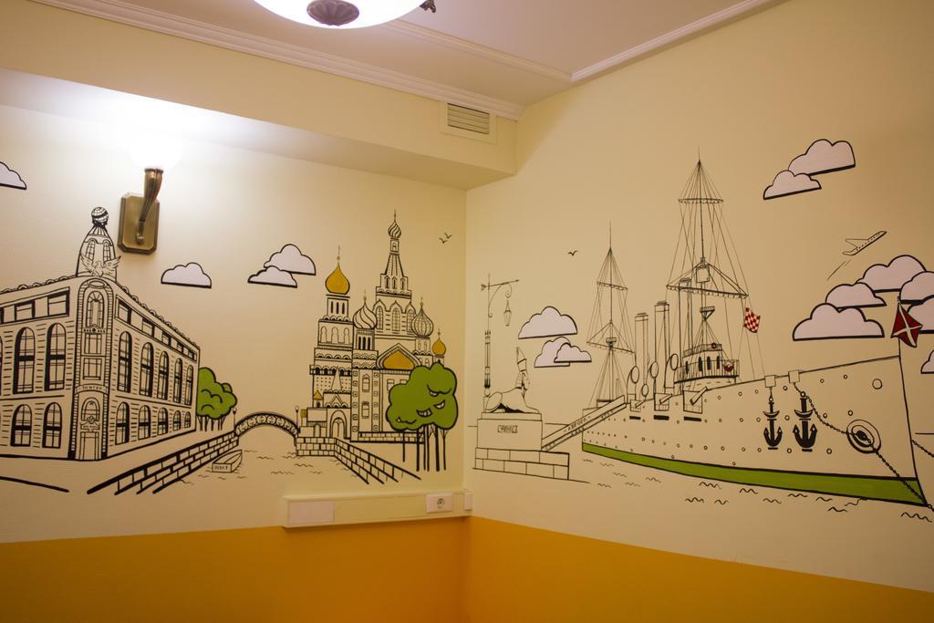 Sunny World Hostel Saint Petersburg Ngoại thất bức ảnh